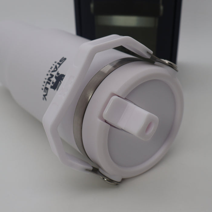 Stanley Flip Straw Tumbler 30 OZ 887mL Classic