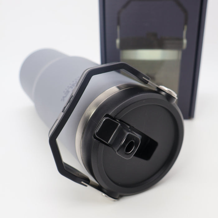 Stanley Flip Straw Tumbler 30 OZ 887mL Classic