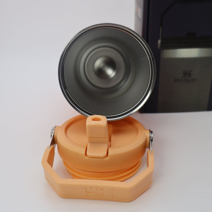 Stanley Flip Straw Tumbler 30 OZ 887mL Classic