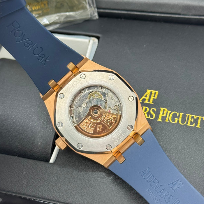 Audemars Piguet Royal Oak – Rose Gold, Blue Tapisserie Dial, Rubber Strap