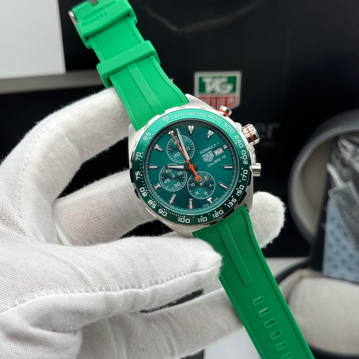 TAG Heuer Formula 1 Calibre 16 Chronograph Men’s Watch – Green Dial & Rubber Strap