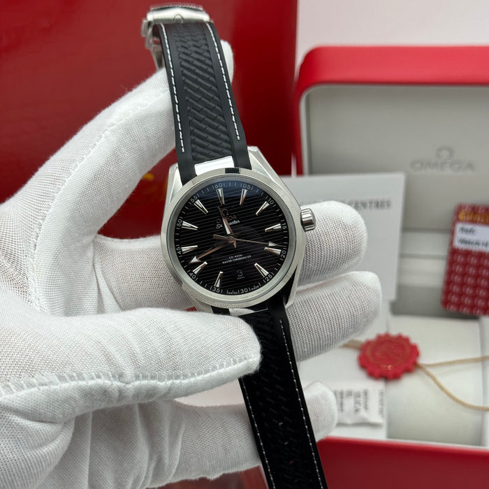 Omega Seamaster Aqua Terra 150M Co-Axial Master Chronometer 41mm Black / Blue Dial