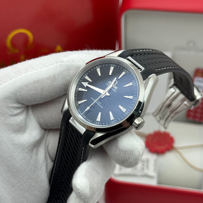 Omega Seamaster Aqua Terra 150M Co-Axial Master Chronometer 41mm Black / Blue Dial