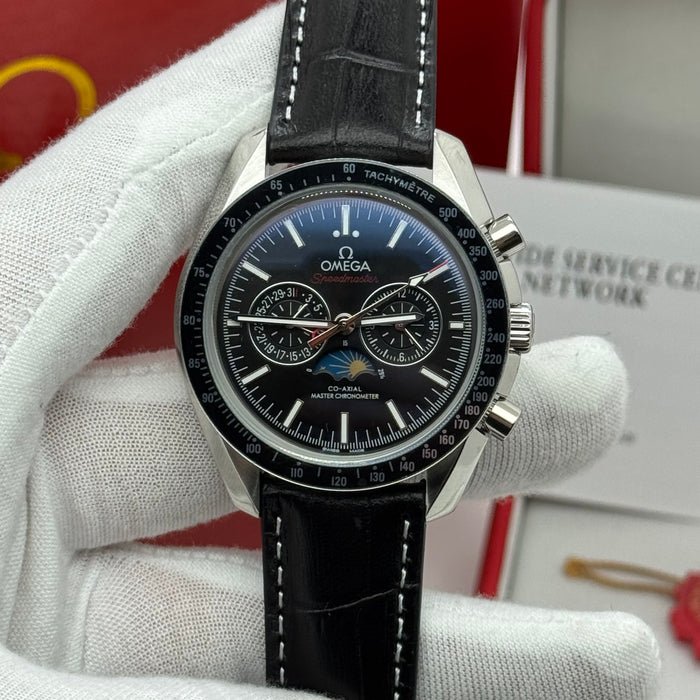 Omega Speedmaster Moonphase Co-Axial Master Chronometer Chronograph 44.25mm