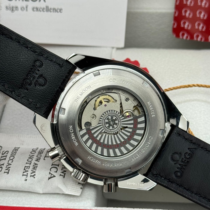 Omega Speedmaster Moonphase Co-Axial Master Chronometer Chronograph 44.25mm