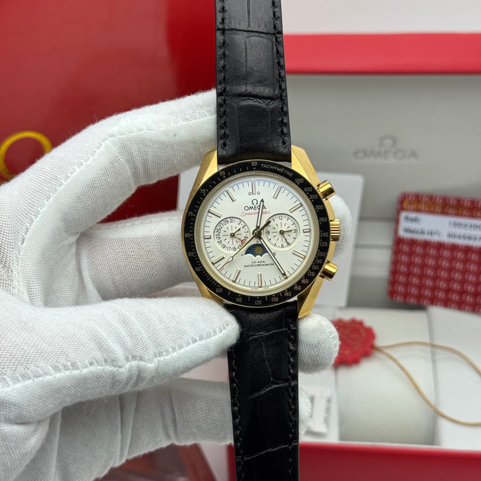 Omega Speedmaster Moonphase Co-Axial Master Chronometer Chronograph 44.25mm