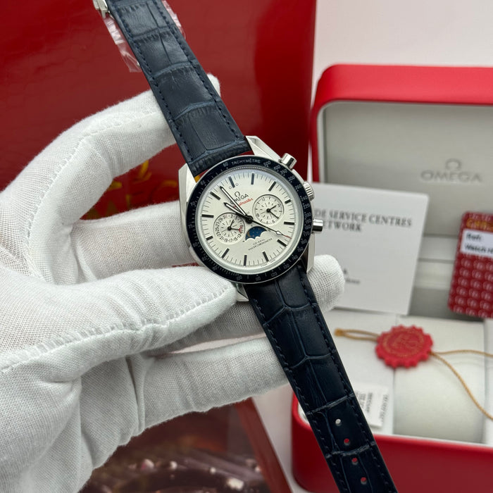 Omega Speedmaster Moonphase Co-Axial Master Chronometer Chronograph 44.25mm