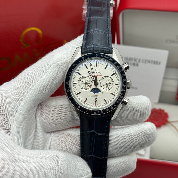 Omega Speedmaster Moonphase Co-Axial Master Chronometer Chronograph 44.25mm