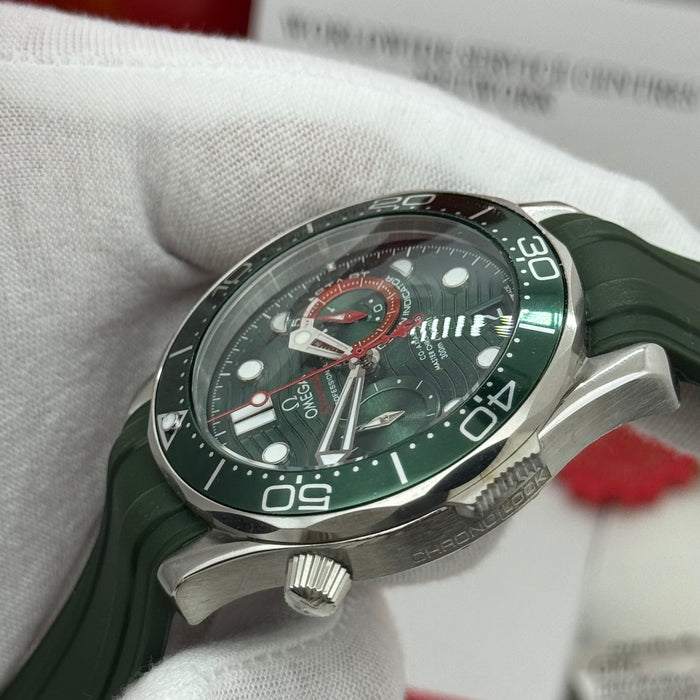 Omega Seamaster Diver 300M Co-Axial Master Chronometer Chronograph 44mm Green Ceramic