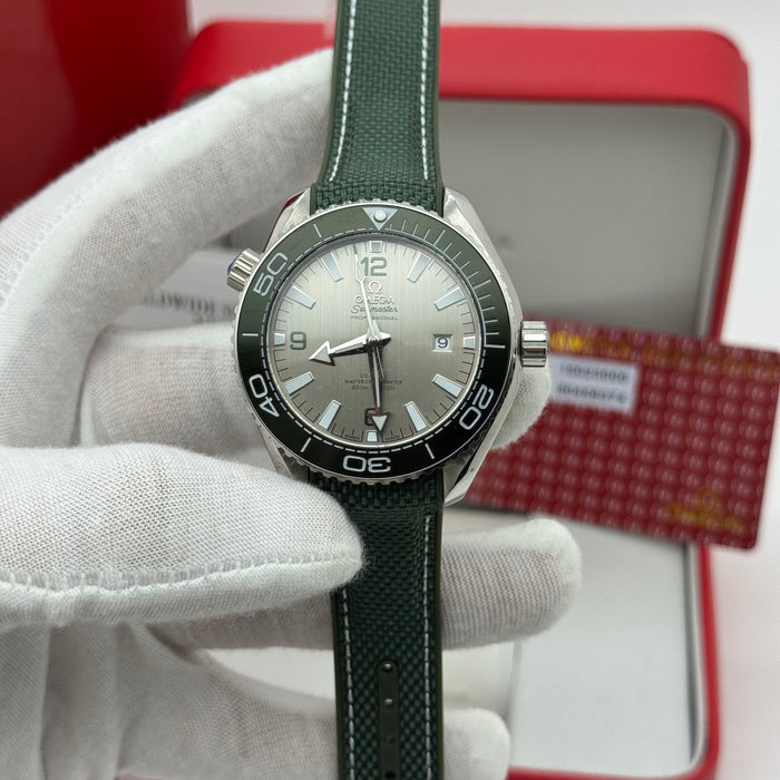 Omega Seamaster Planet Ocean 600M Co-Axial Master Chronometer 43.5mm – Green Ceramic