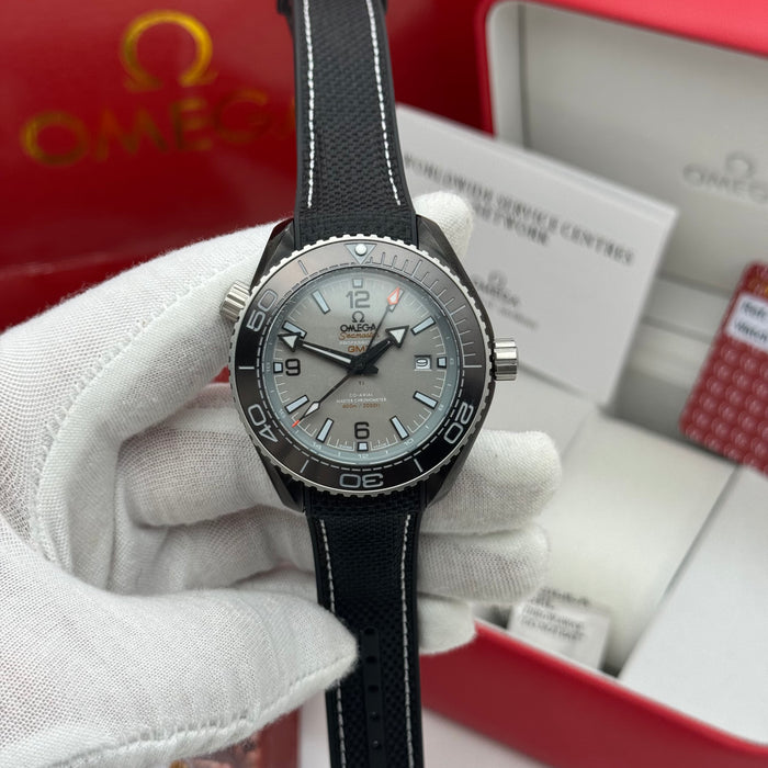 Omega Seamaster Planet Ocean 600M Co-Axial Master Chronometer GMT 45.5mm