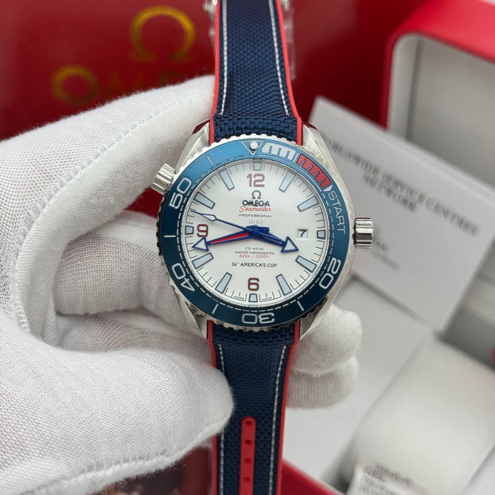 Omega Seamaster Planet Ocean 43.5mm “America’s Cup” Edition – White Dial, Blue Ceramic Bezel