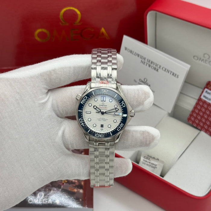 Omega Seamaster Diver 300M Co-Axial Master Chronometer 42mm