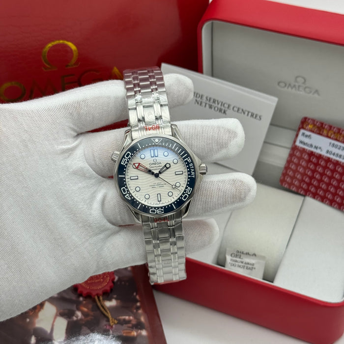 Omega Seamaster Diver 300M Co-Axial Master Chronometer 42mm – White Ceramic Dial