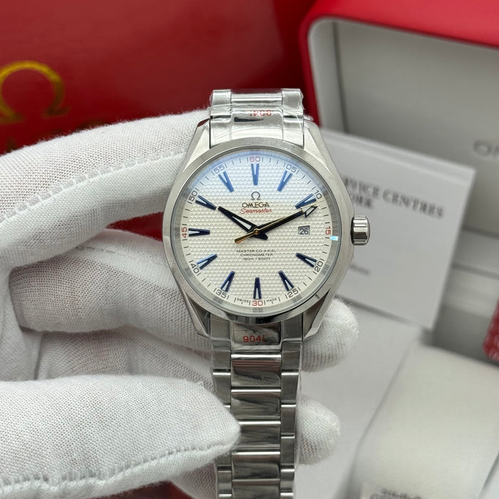 Omega Seamaster Aqua Terra 2020 Co-Axial Master Chronometer 41mm – Textured White Dial