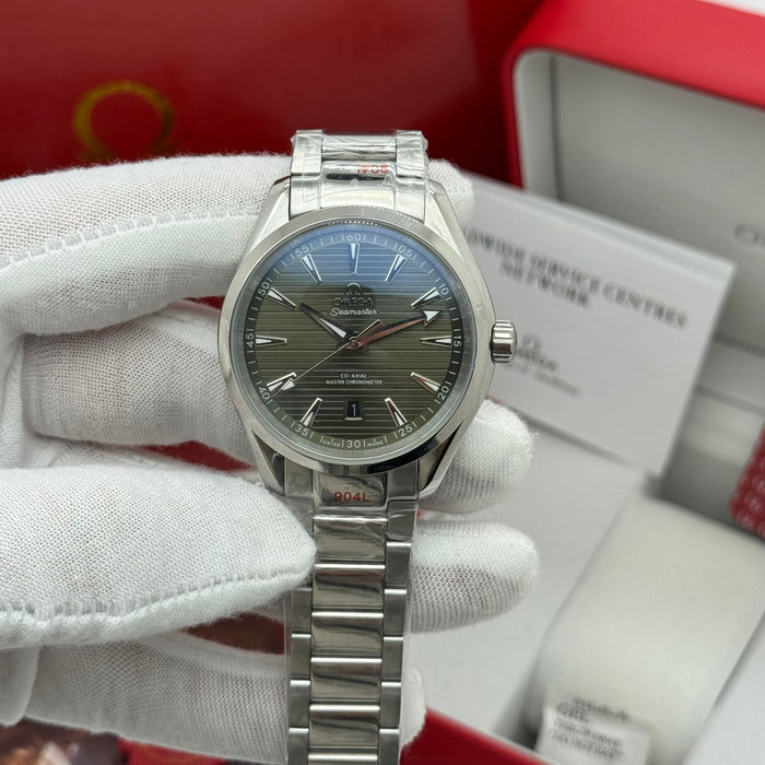 Omega Seamaster Aqua Terra Co-Axial Master Chronometer 41mm – Green Teak Dial