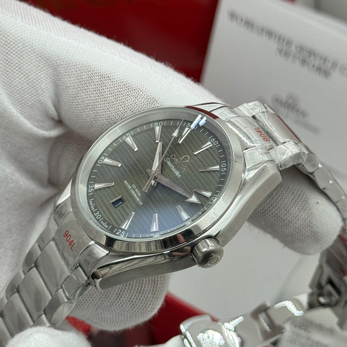 Omega Seamaster Aqua Terra Co-Axial Master Chronometer 41mm – Green Teak Dial