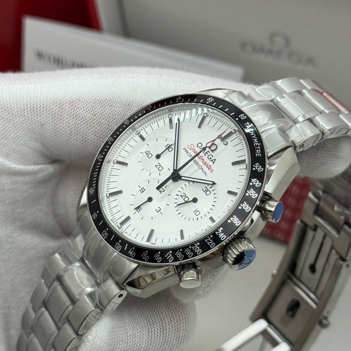 Omega Speedmaster Professional Moonwatch – White Dial with Black Bezel
