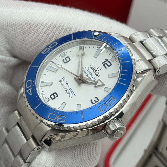 Omega Seamaster White Dial Co-Axial Master Chronometer
