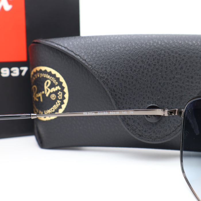 Ray . Ban