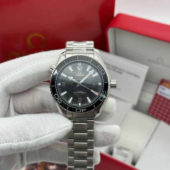 Omega Seamaster Planet Ocean 600M Co-Axial Master Chronometer Black Dial