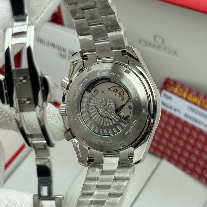 Omega Speedmaster Moonwatch Co-Axial Master Chronometer Chronograph