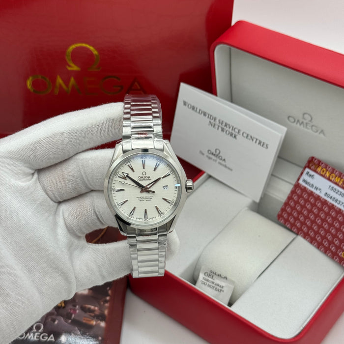 Omega Seamaster Aqua Terra Co-Axial Master Chronometer – Silver Dial