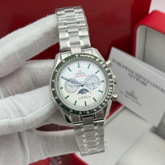 Omega Speedmaster Moonphase Co-Axial Master Chronometer Chronograph