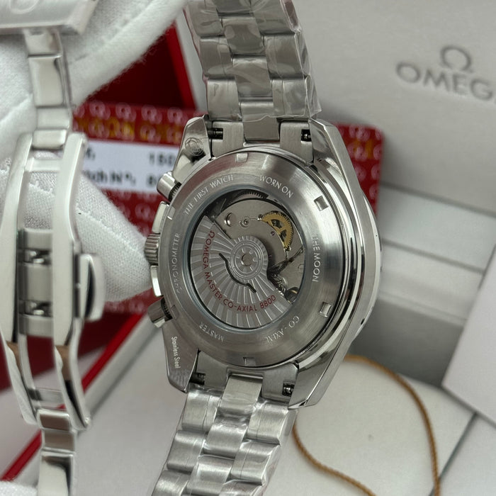 Omega Speedmaster Moonphase Co-Axial Master Chronometer – Blue Dial