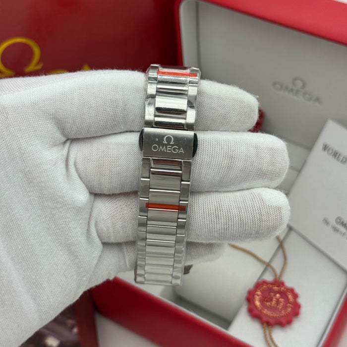 Omega Seamaster Aqua Terra 150M James Bond “Spectre” Edition – Blue Textured Dial