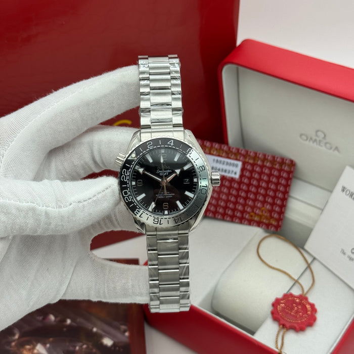 Omega Seamaster GMT Co-Axial Chronometer – Black Dial & Steel Bezel