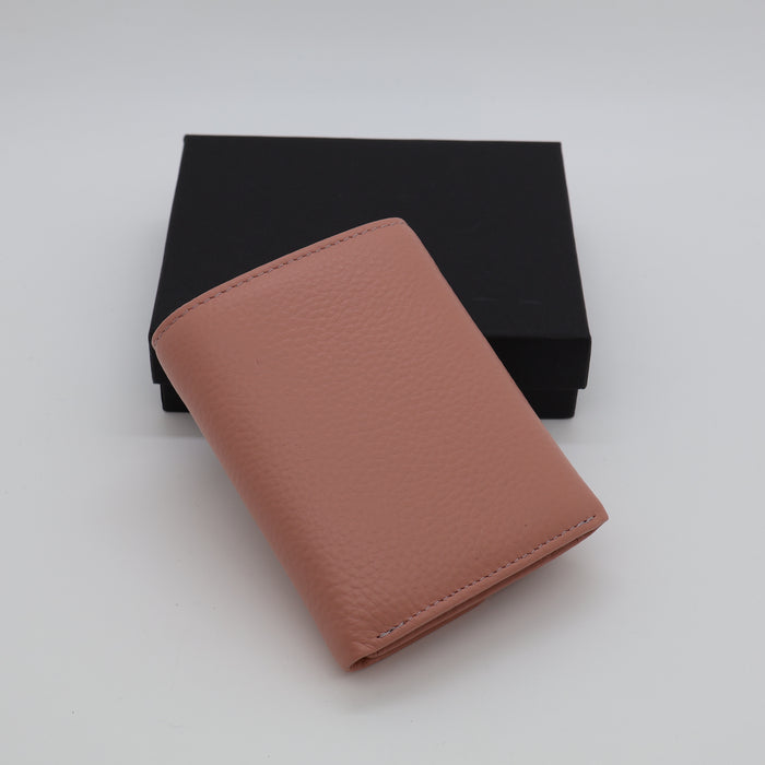 Genuine Leather Women Wallet                                                       Genuine Leather Women Wallet