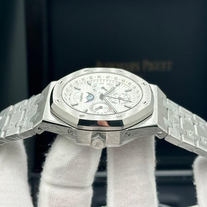 Audemars Piguet Royal Oak Perpetual Calendar – Silver Dial – Swiss Super Clone 1:1