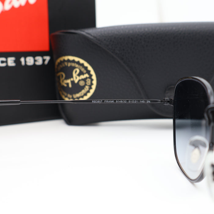 Ray.Ban