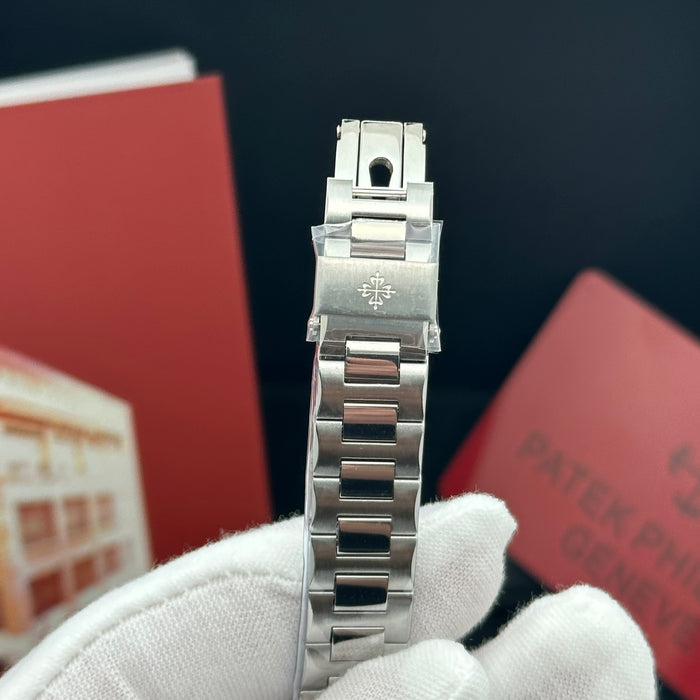 Patek Philippe Nautilus-Style Stainless Steel 33MM Watch – Tiffany Blue Dial