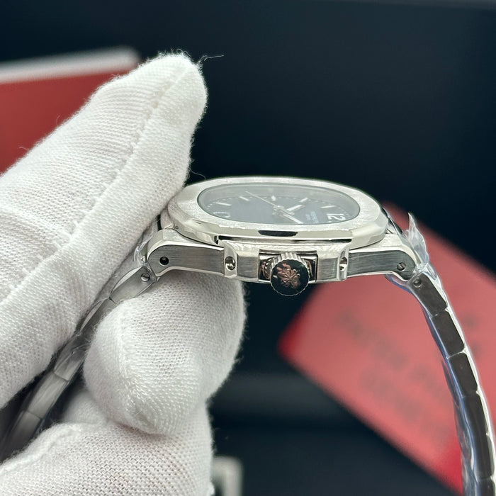 Patek Philippe Nautilus-Style Stainless Steel Watch – Black Dial Edition