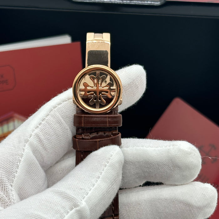 Patek Philippe Annual Calendar – Rose Gold – Moonphase – Leather Strap