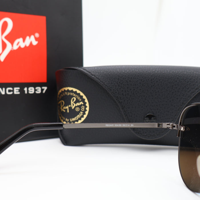 Ray.Ban