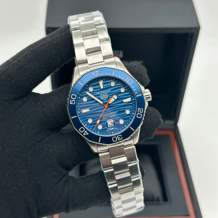 Tag Heuer Aquaracer Professional 300 Date