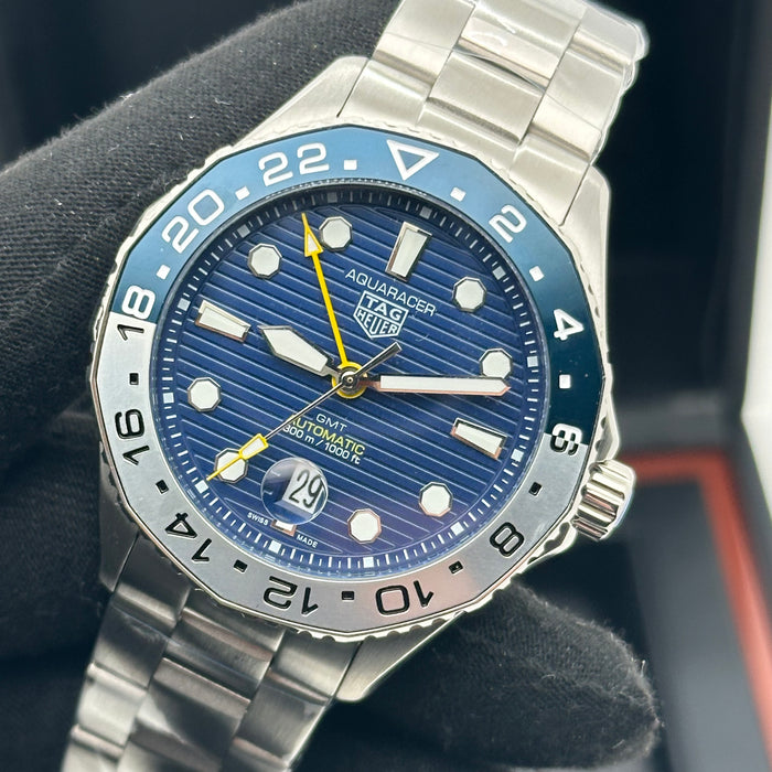 Tag Heuer Aquaracer Professional 300 Date