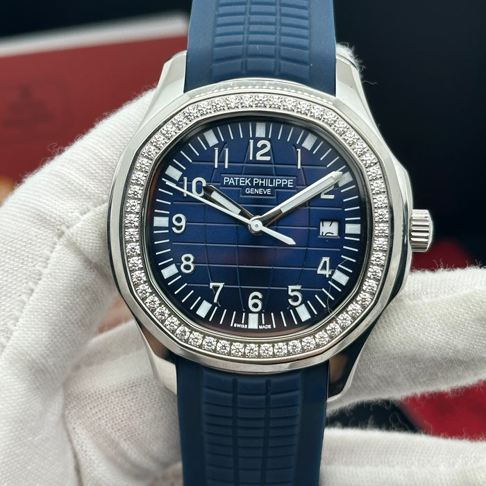 Patek Philippe Aquanaut 40MM Blue Dial Diamond Bezel Edition & Blue Rubber Strap