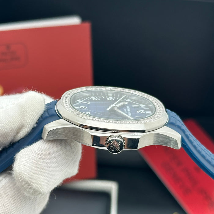 Patek Philippe Aquanaut 40MM Blue Dial Diamond Bezel Edition & Blue Rubber Strap