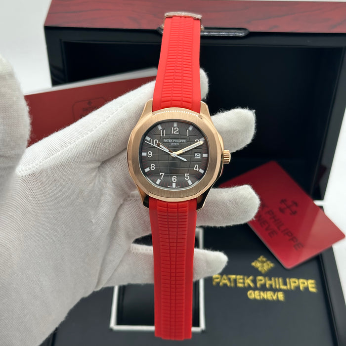 Patek Philippe Aquanaut Rose gold Case - Red Composite Tropical