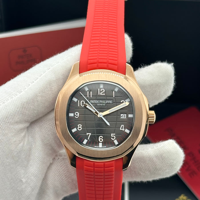 Patek Philippe Aquanaut Rose gold Case - Red Composite Tropical