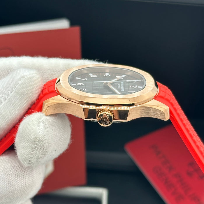 Patek Philippe Aquanaut Rose gold Case - Red Composite Tropical