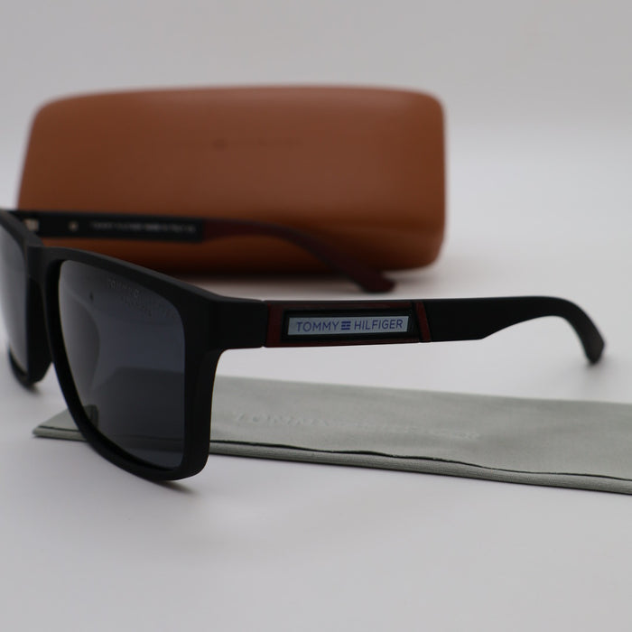 Tommy Hilfigher Polarized Sunglass MultiColor