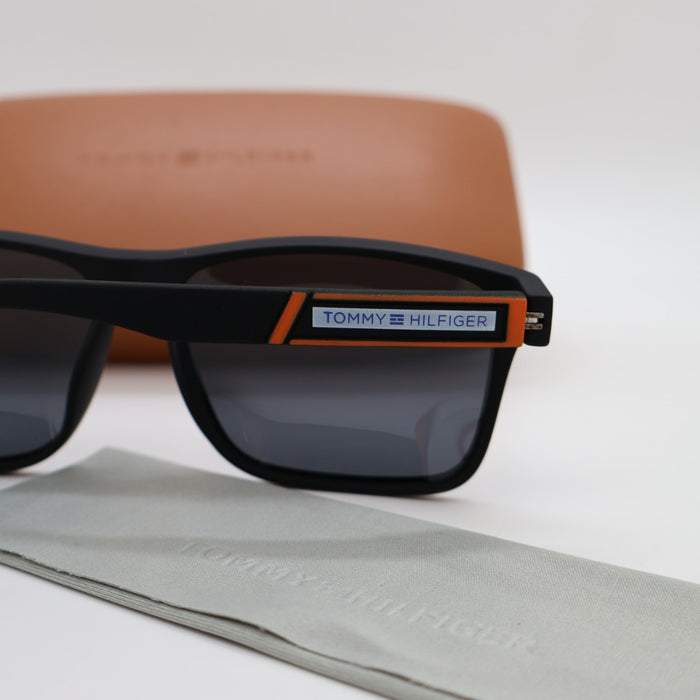 Tommy Hilfigher Polarized Sunglass MultiColor