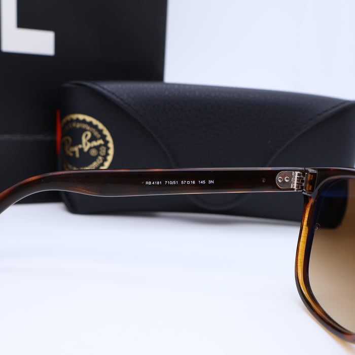 Ray.Ban