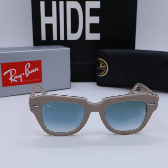 Ray.Ban