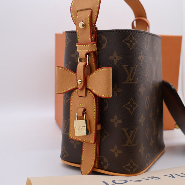Louis Vuitton Multi-Color Monogram Bucket Bag – Black